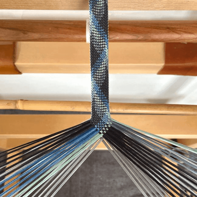 Hand Braiding1